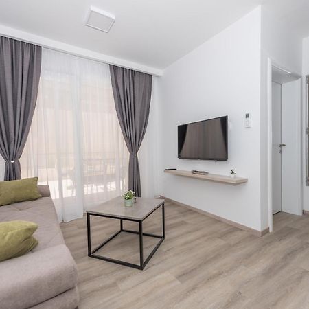 Apartments By The Sea Makarska - 19134 Pokoj fotografie